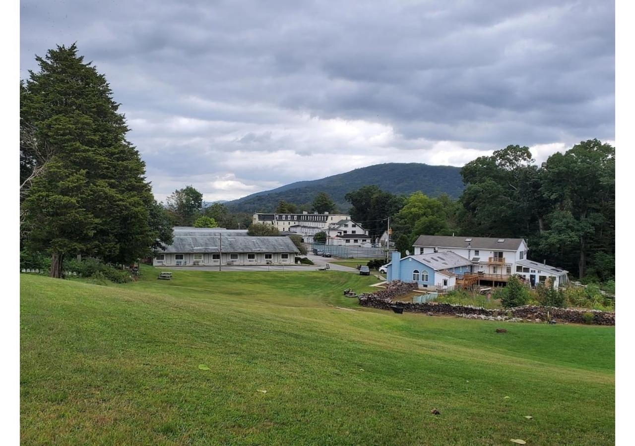 Glenwood Inn & Conference Center Delaware Water Gap Exterior foto